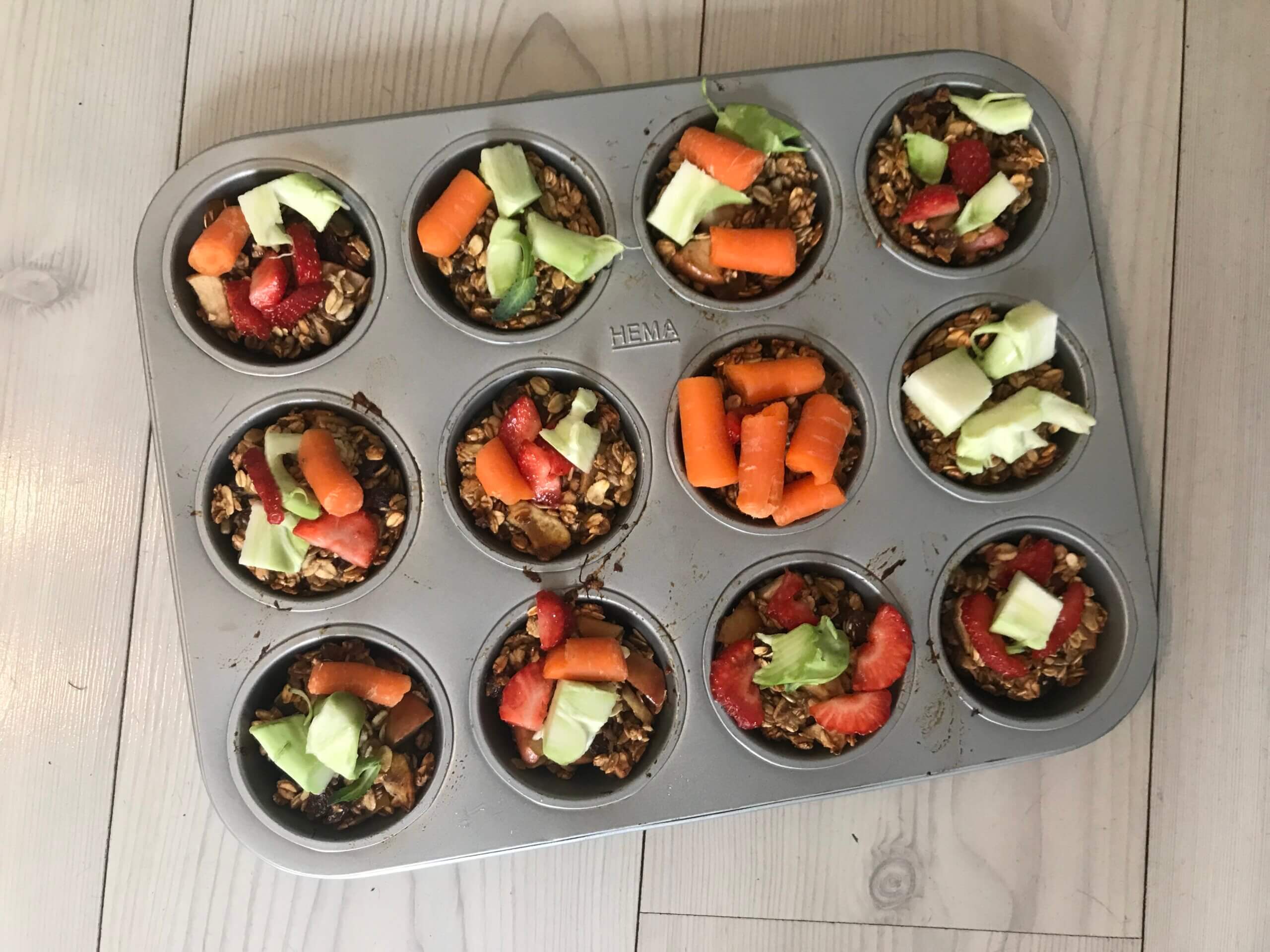 Paradepaard-dierendag taart